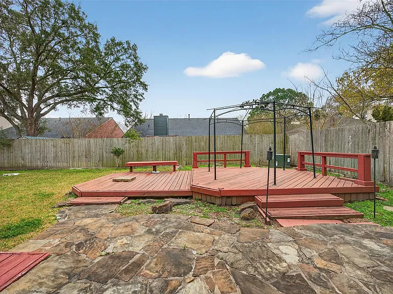 1035 Cascade Creek Dr — Photo 45
