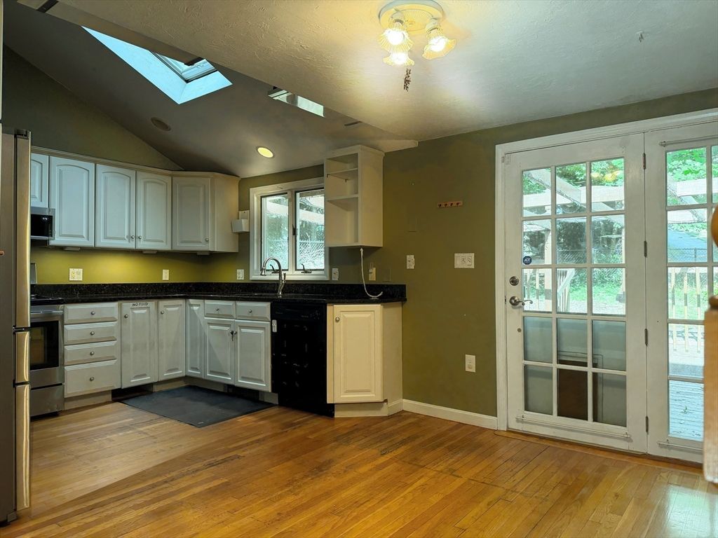 484 Essex St, Weymouth, MA - View 6