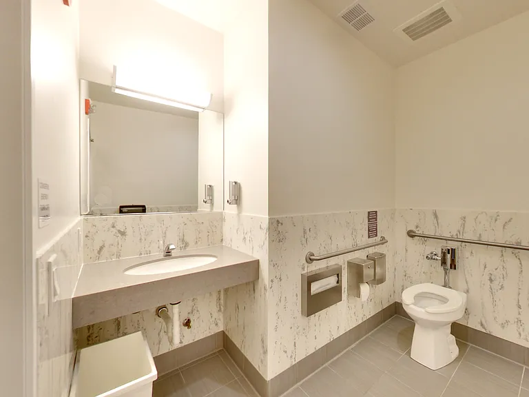 Columbus Residence — Photo 25