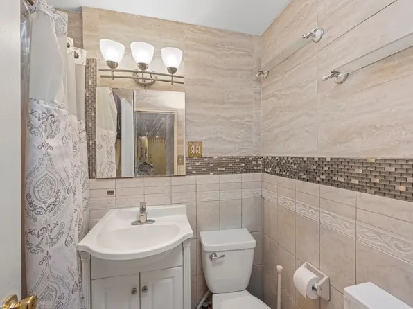 50 Fort Place image 12 of 23