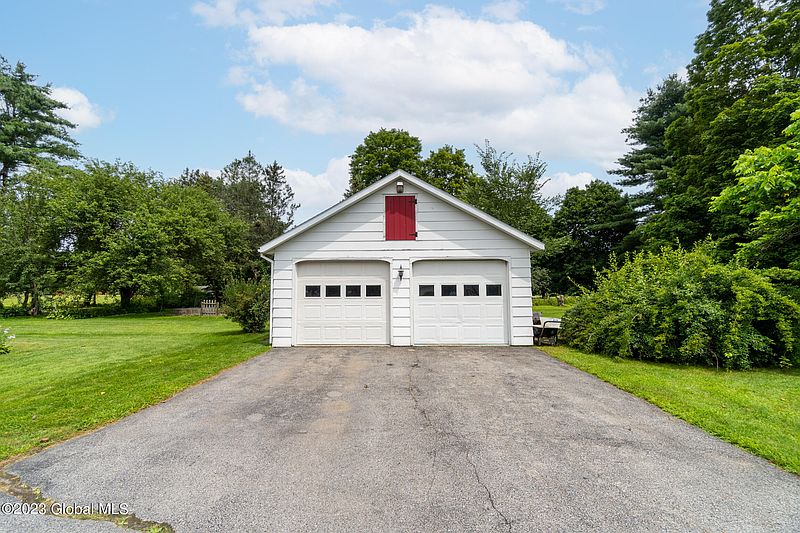 4th image of 26 Mountain View Drive