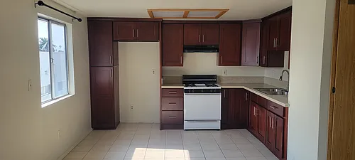 139 N Normandie Ave #201 Photo 1