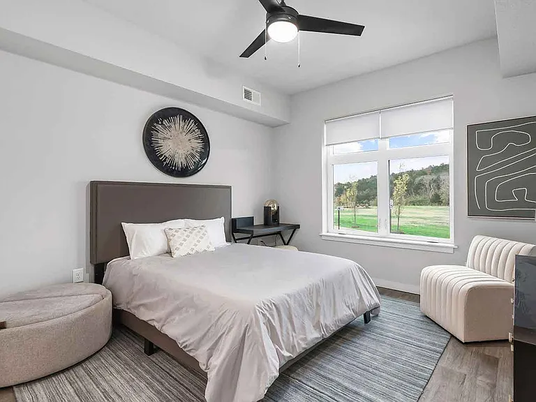 Legacy Cool Springs Apartments — Photo 48