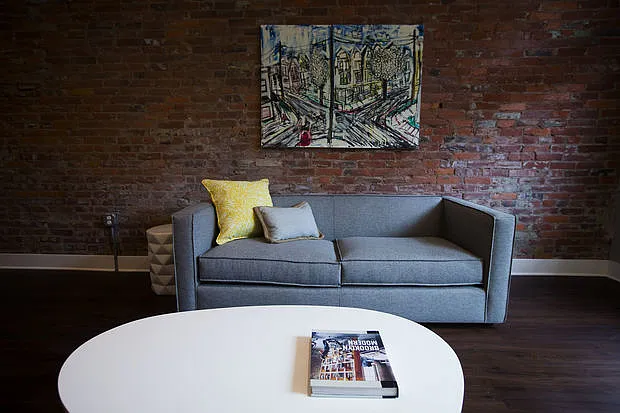 130 Locust - 10 — Photo 4