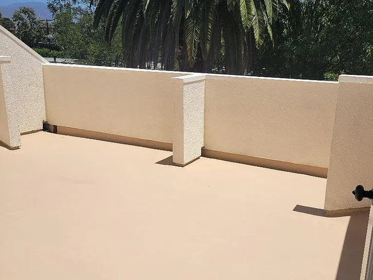 11027 Aqua Vista St #4 — Photo 12