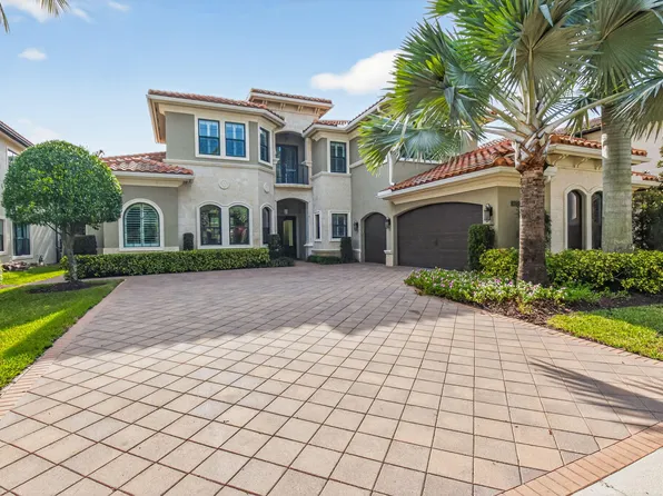 8277 Hawks Gully Avenue, Delray Beach, FL 33446