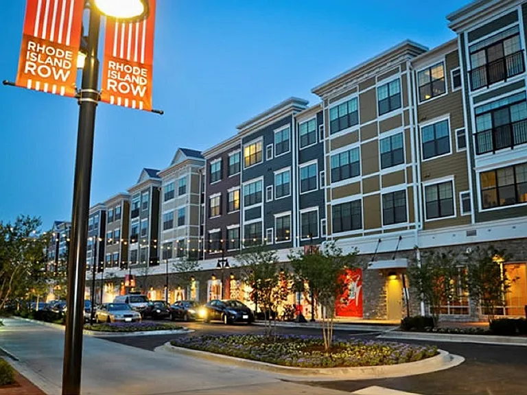 2603 Hamlin St NE #B — Photo 23
