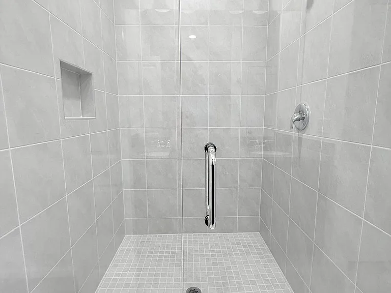 4394 S Longwood Lake Sq — Photo 12
