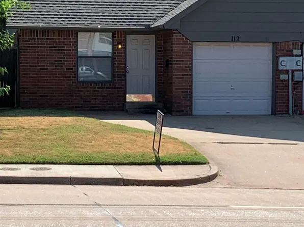 112 N Baumann Ave, Edmond, OK 73034