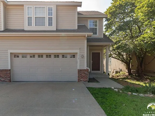 1465 Legends Cir, Lawrence, KS 66049