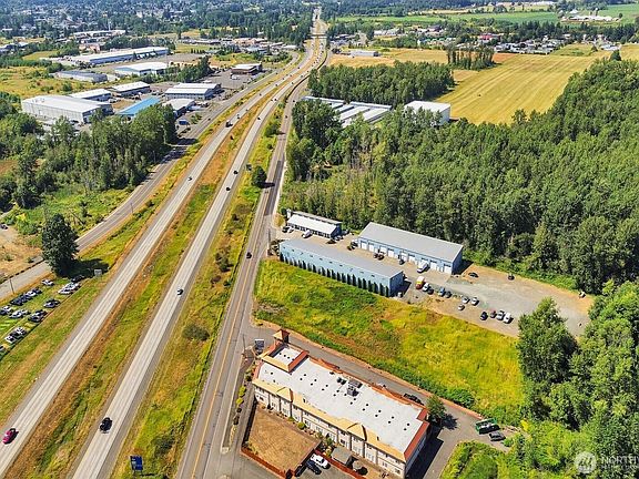 3rd image of 5400 Barrett Road