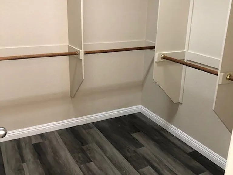 8913 Royal County Down Ct — Photo 19