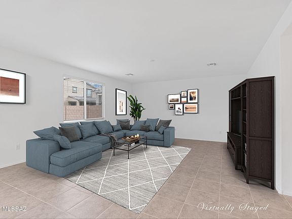 3rd image of 1017 W Calle Monte Lindo