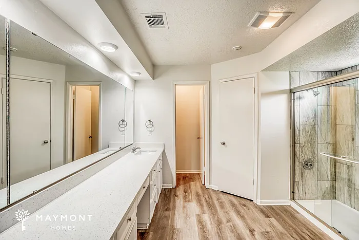 13823 Swiss Hill Dr — Photo 10