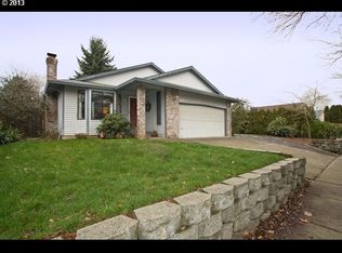 29451 SW Courtside Dr, Wilsonville, OR 97070