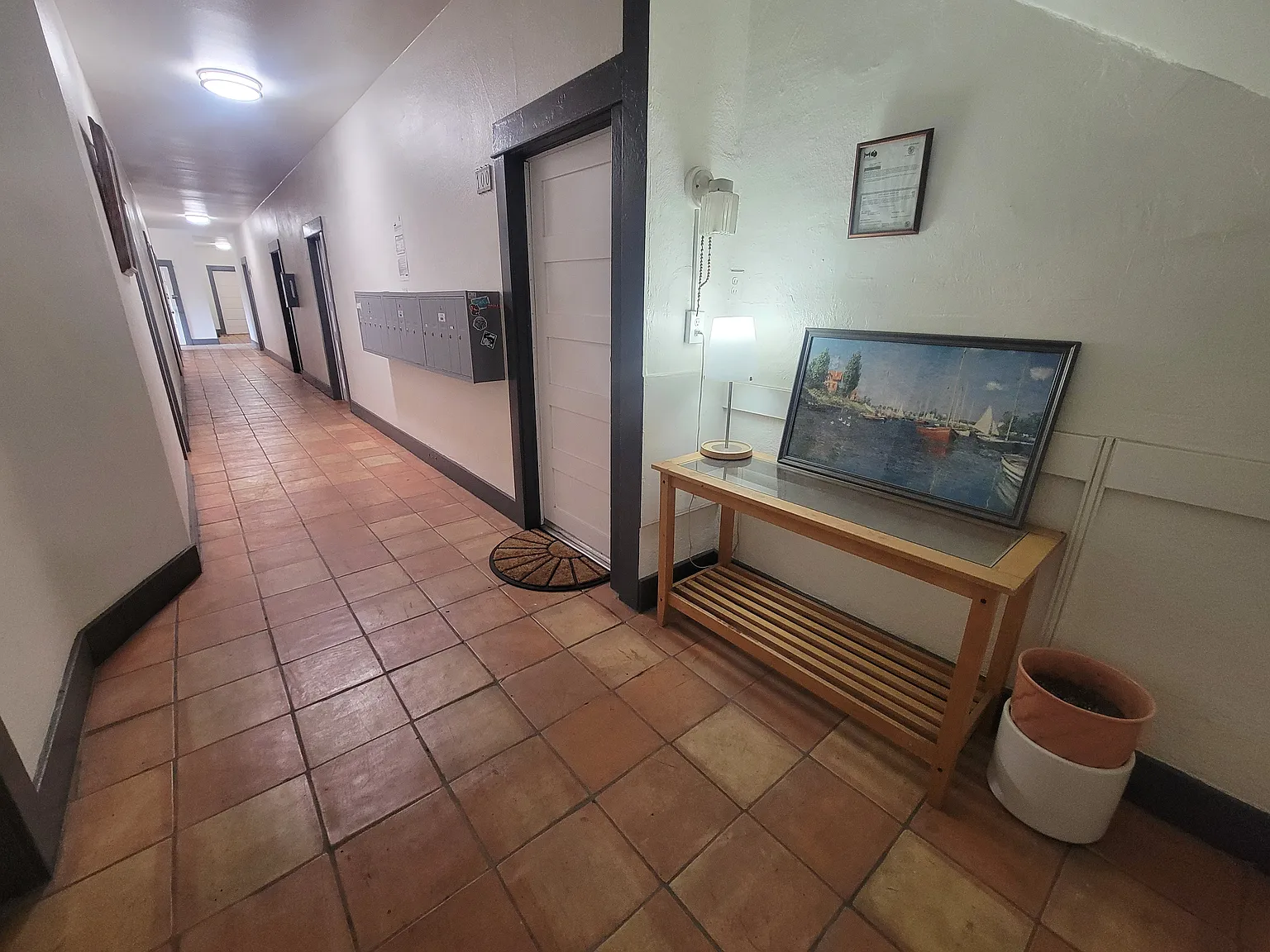 Studio, 400 sqft, $1,725 — Photo 3