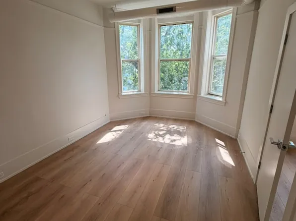 1430 W Ohio St #3F, Chicago, IL 60642