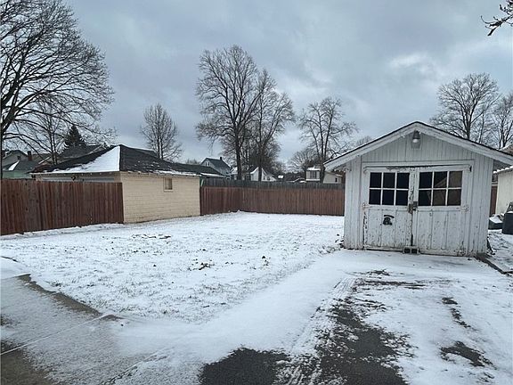 2nd image of 15 Katherine St