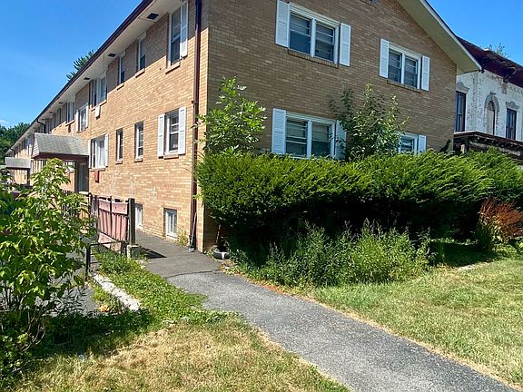 2nd image of 653 W Onondaga St #15