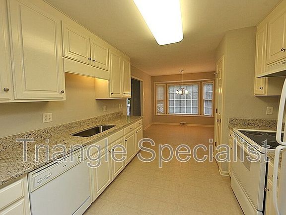 4th image of 6004 Sweden Dr