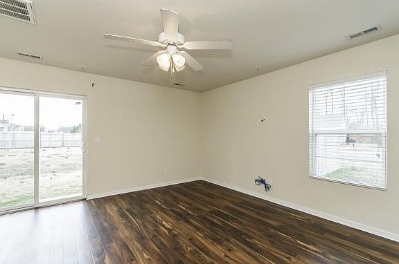 2nd image of 411 Collington Dr