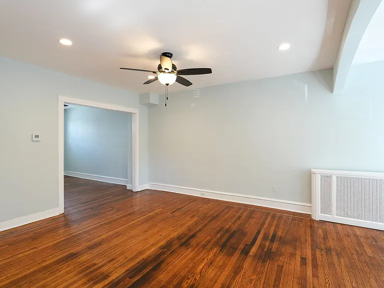 1512 S Stanley St — Photo 3
