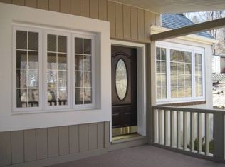 674 Lake Shore Dr, Hewitt, NJ 07421