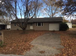 306 W View St, Arma, KS 66712