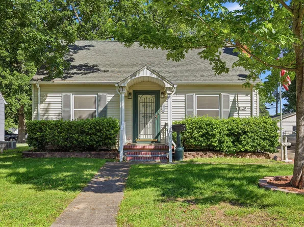 2129 Monroe St, Paducah, KY 42001