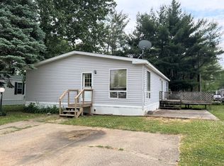 316 McLean St, Mahomet, IL 61853