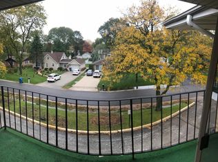 10606 S Depot St APT 2B, Worth, IL