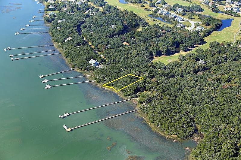 1st image of 2988 Maritime Forest Dr