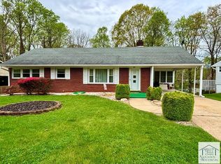 806 Clarke Rd, Martinsville, VA 24112