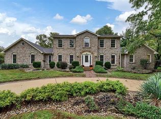 14 Meadow Rue Dr, Edwardsville, IL 62025