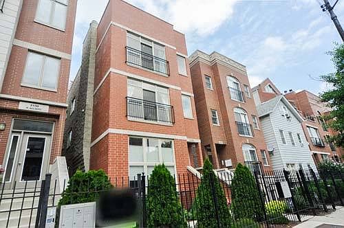 1st image of 1928 W Belmont Ave #3