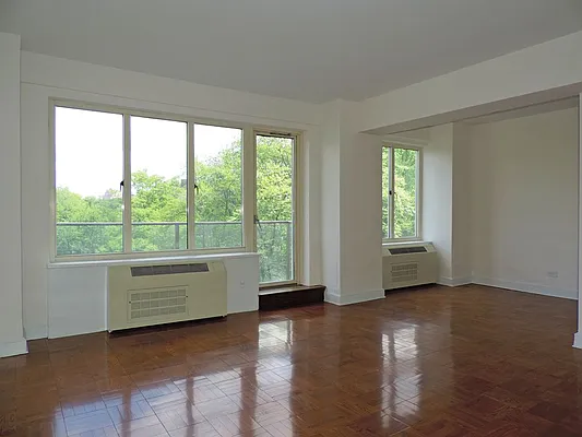 Rented by essential NEW YORK Real Estate | media 21