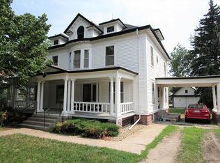 309 2nd St SW, De Smet, SD 57231