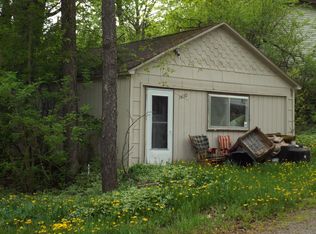 1430 Ice Lake Rd, Iron River, MI 49935