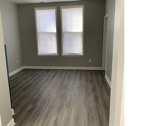 2nd image of 7627 S Dante Ave #2