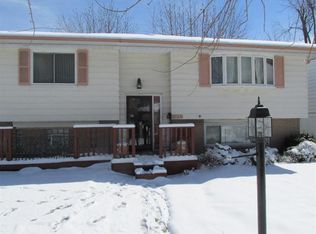 1713 Wilson St, Gary, IN 46404