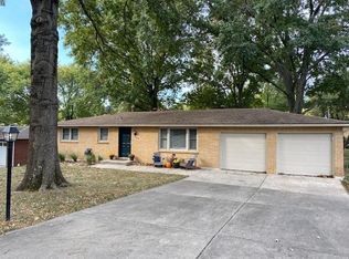 5100 NW Linder Ln, Kansas City, MO 64151