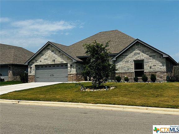 2nd image of 2515 Emerald Dove Dr