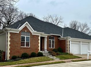 3600 SW Randolph Sq UNIT 34, Topeka, KS 66611