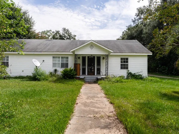 8875 Franklin Ave, Irvington, AL 36544
