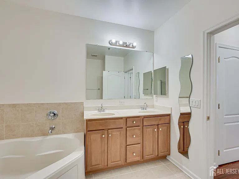 2822 Edward Stec Blvd — Photo 19