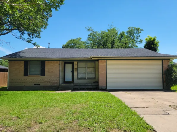 1220 Lewis Dr, Garland, TX 75041