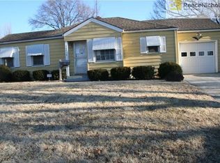 11316 E Highridge Dr, Independence, MO 64052
