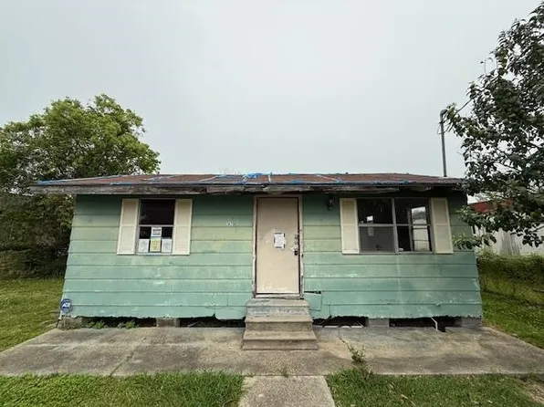 2620 Isaac St, Houma, LA 70363