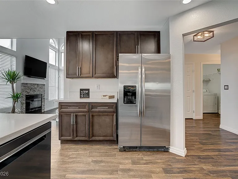 8208 Ogee Dr — Photo 18