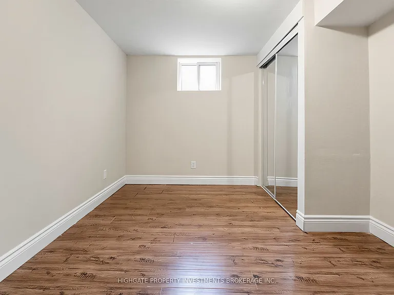 36 Reigate Ave #BASEMENT — Photo 15